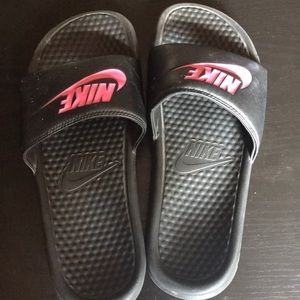Nike slides